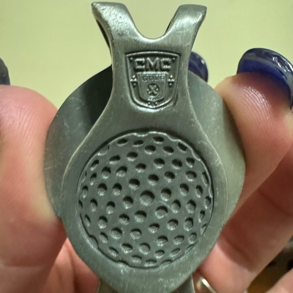 Set Of 3 Oversized Brush Tee with Ball Marker And Foster Golf Divet Tool - Picture 5 of 8